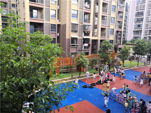 一所真正為孩子打造的幼兒園應(yīng)該是什么樣？